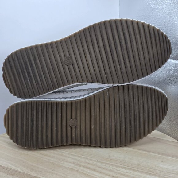 Womens Size 10 - Universal Thread Persephone Sneakers Knit Upper  Cream White - Picture 8 of 9